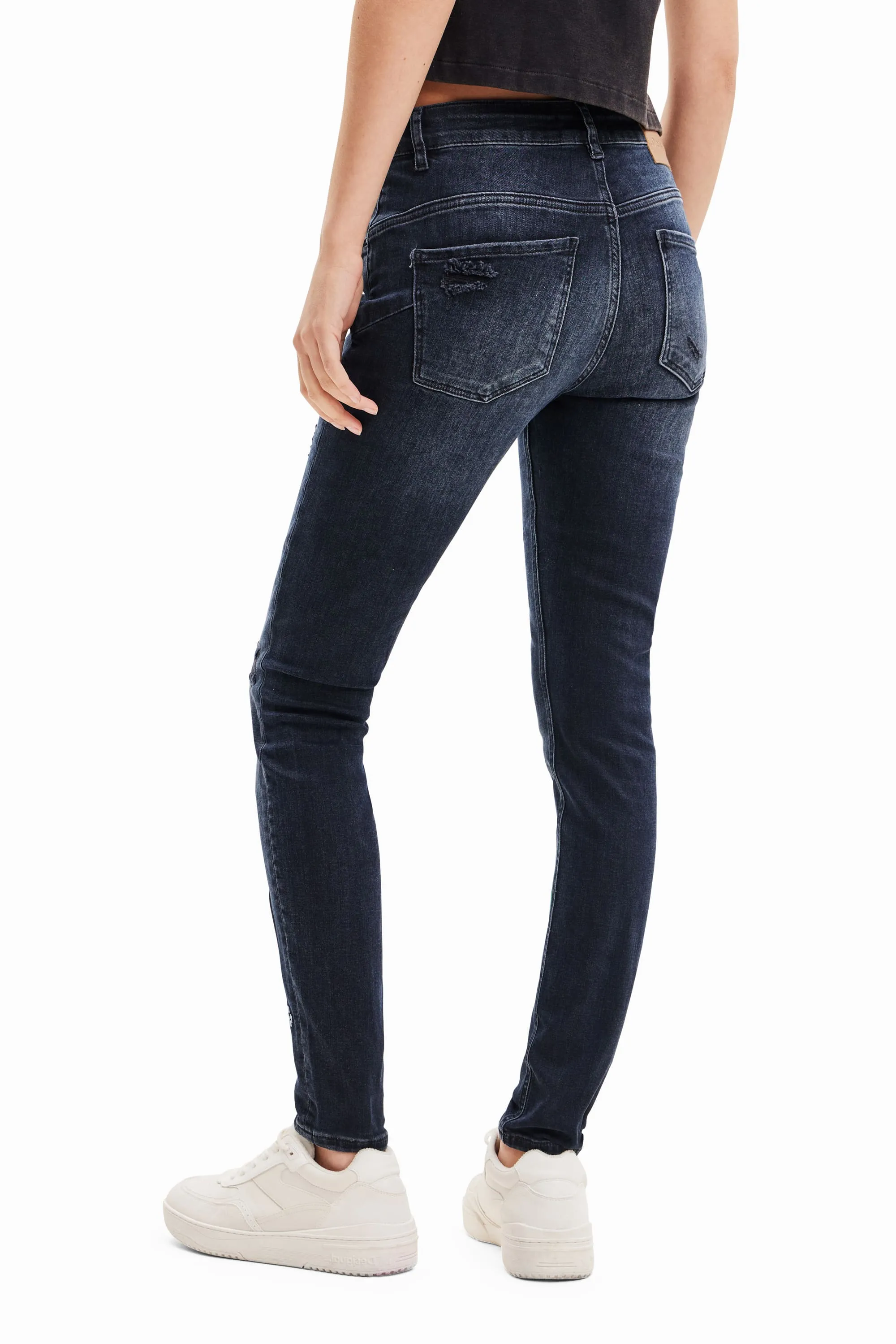 Desigual Bruselas Embroidered Push Up Skinny Jeans 23WWDD17