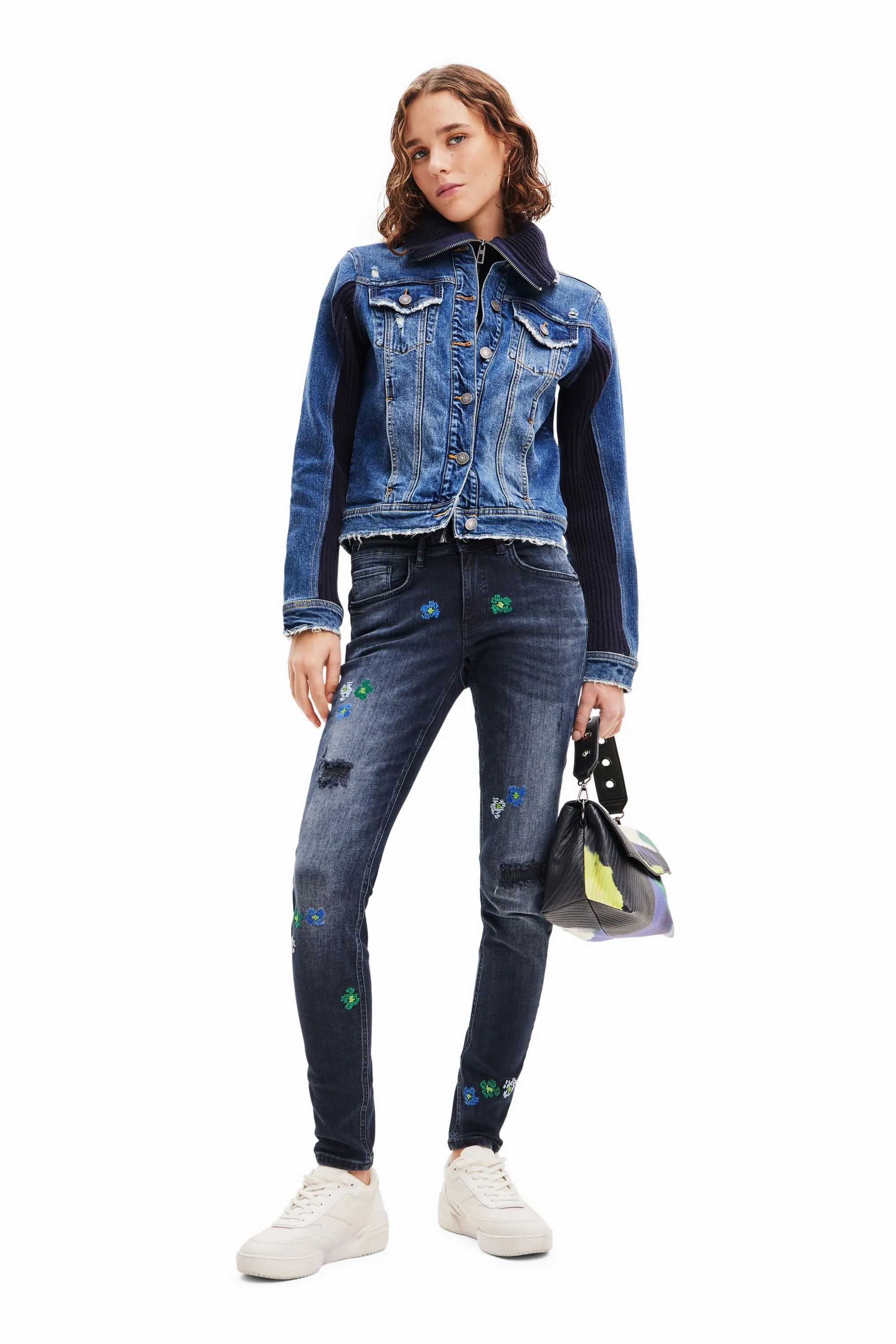 Desigual Bruselas Embroidered Push Up Skinny Jeans 23WWDD17