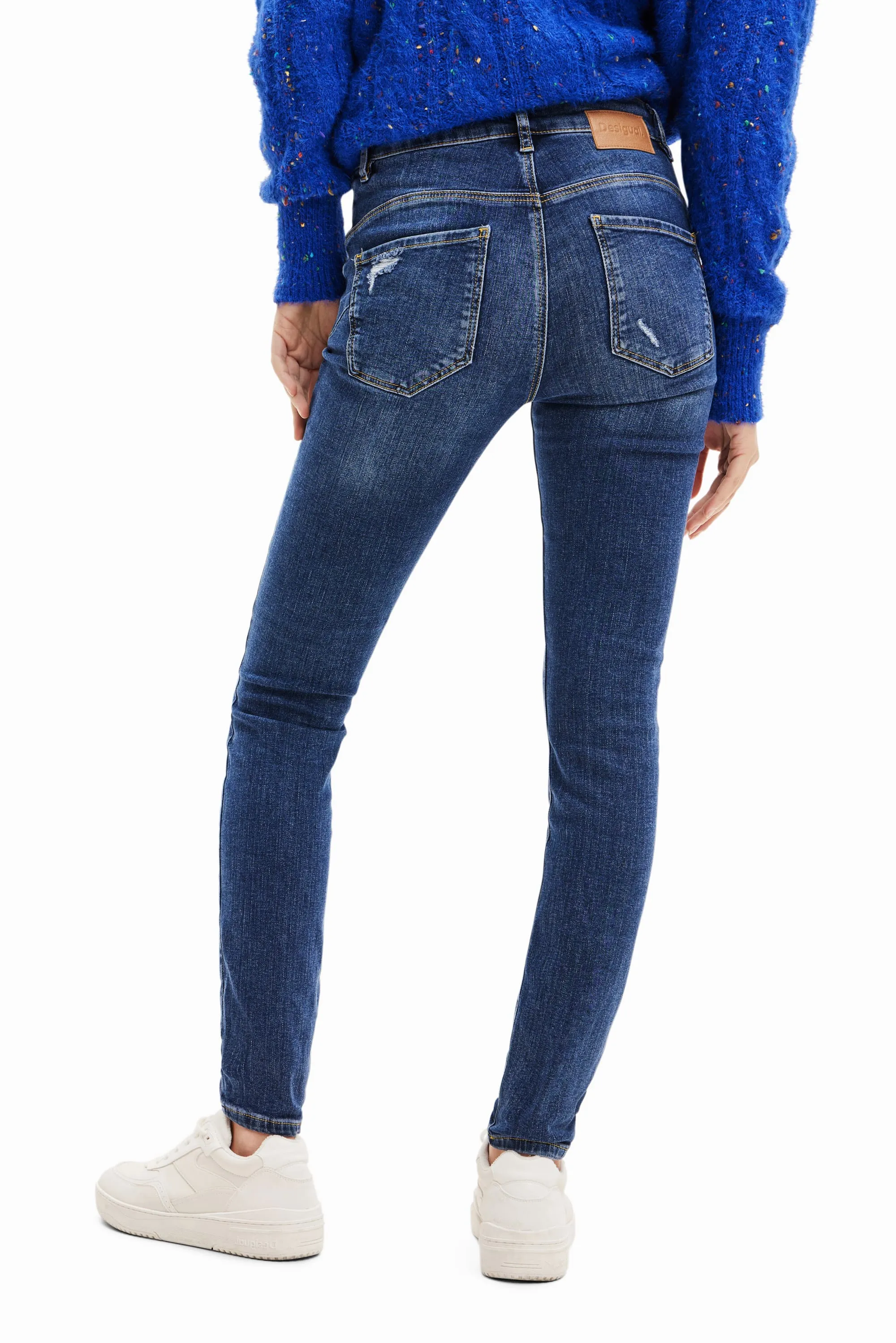 Desigual Bruselas Embroidered Push Up Skinny Jeans 23WWDD17
