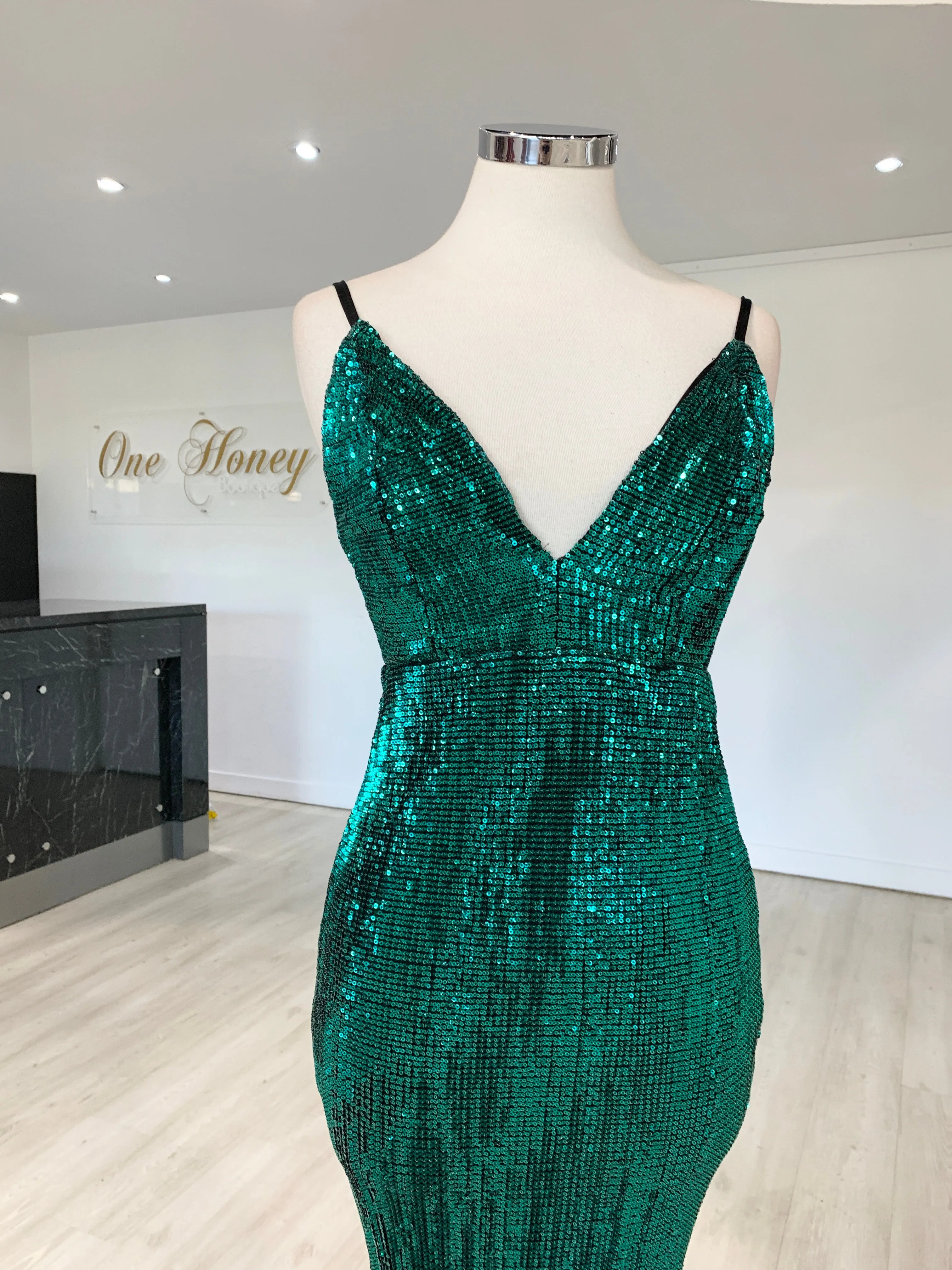 Honey Couture ROSALIE Green Black Low Back Sequin Formal Gown Dress