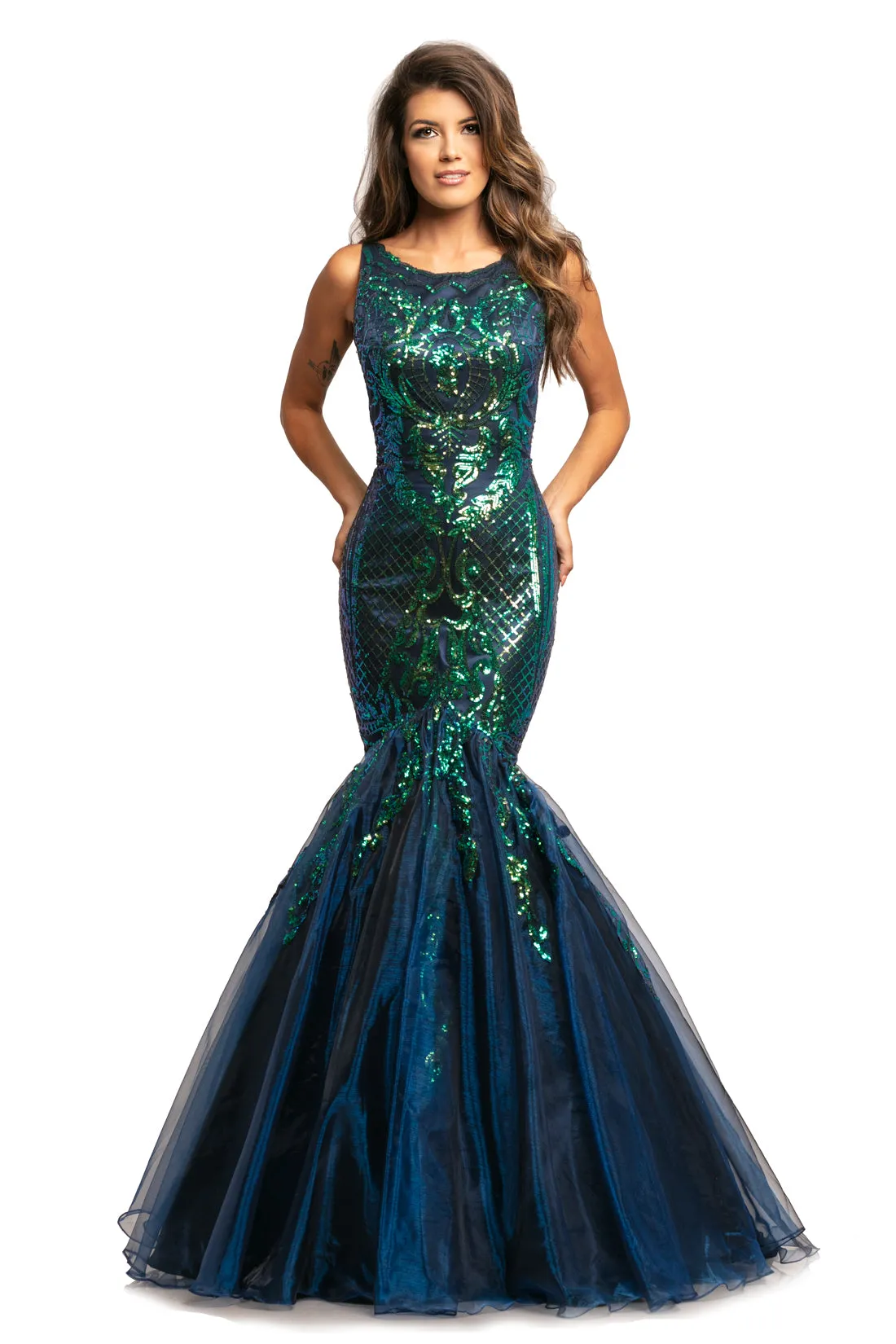 Johnathan Kayne 2018 Sequin Mermaid Iridescent Prom Dress size 2, 8 Pageant Gown High Neck