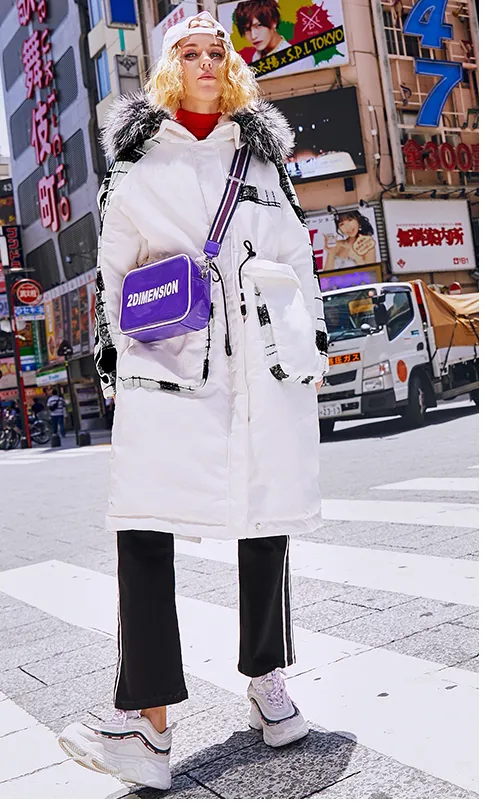 MAXMARTIN FAUX FUR HOOD IN WHITE PUFFER COAT WITH BIG POCKET DESIGN M84345R54