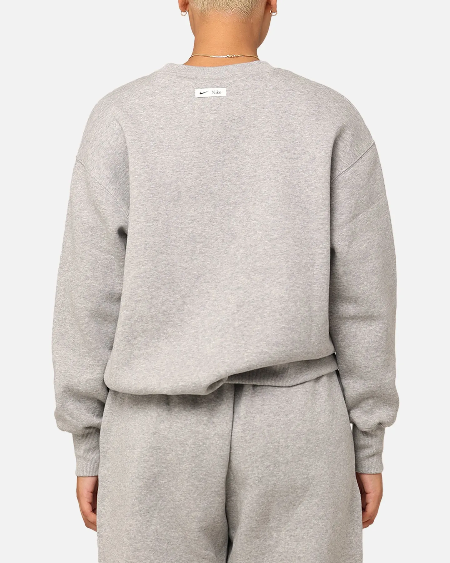 Nike Women's Sportswear Phoenix Fleece Oversized Logo Crewneck Dark Grey Heather
