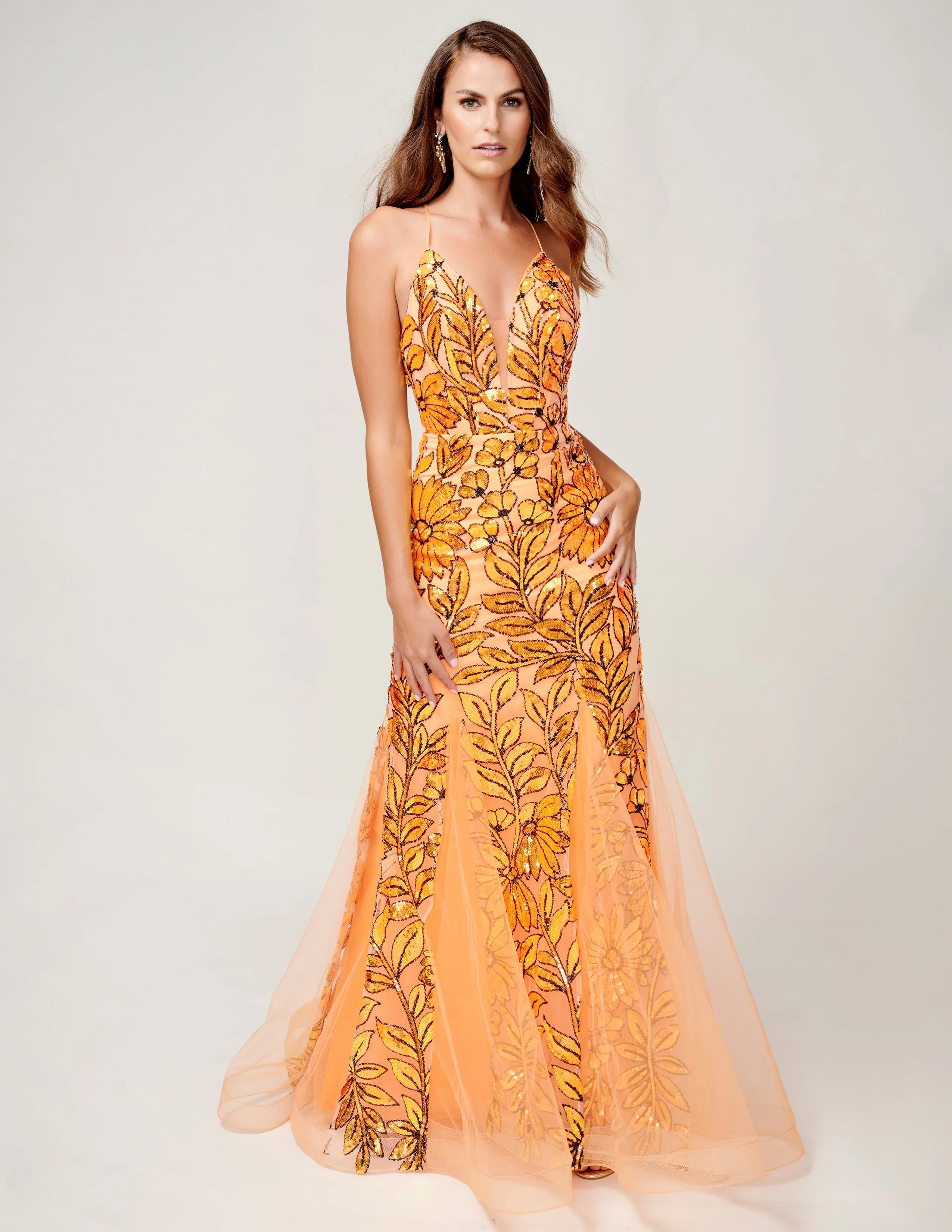 Nina Canacci 8236 Size 4 Pink Sequin Mermaid Prom Dress Backless Corset Formal Gown V Neck