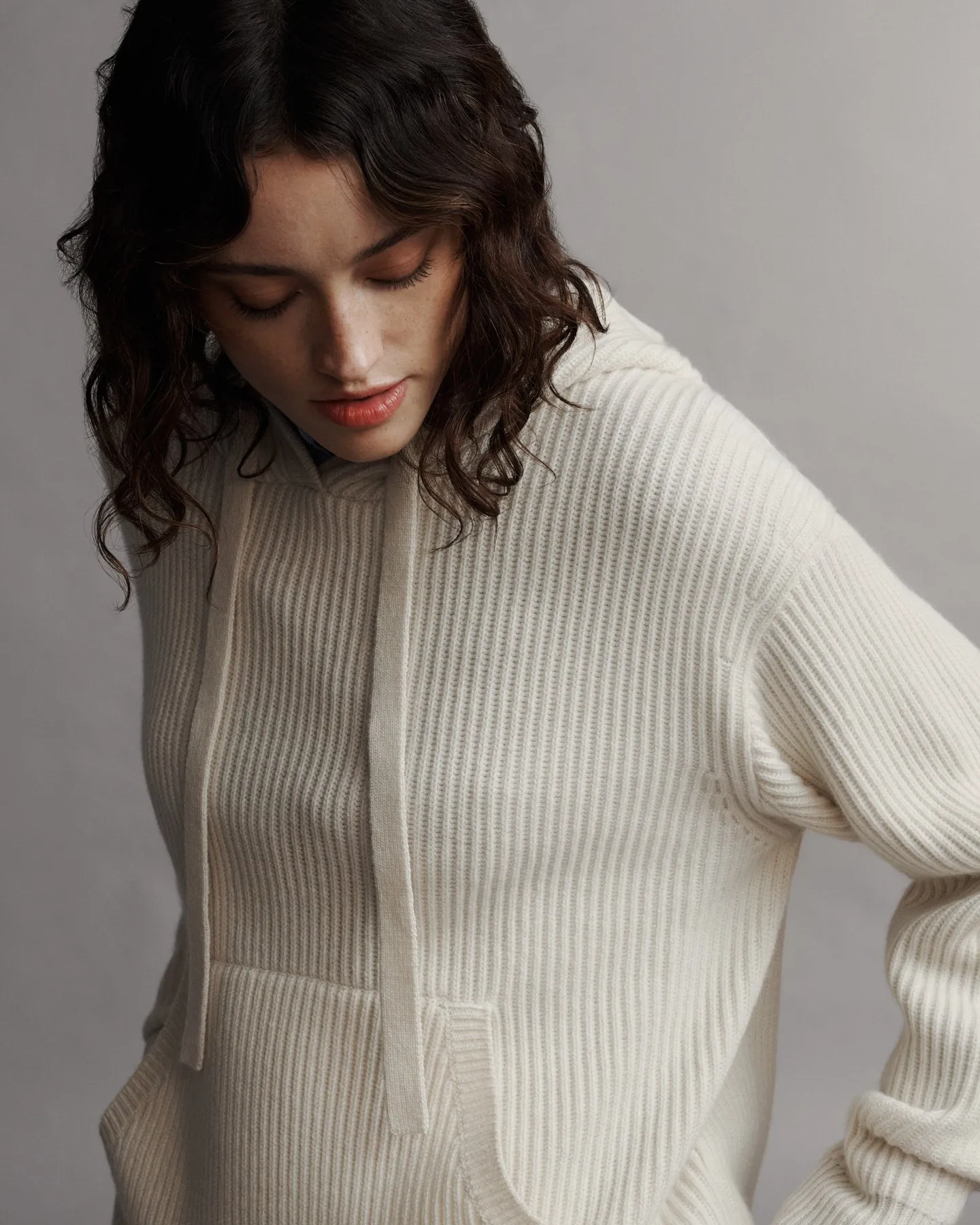 Ribbed Hoodie in Cashmere