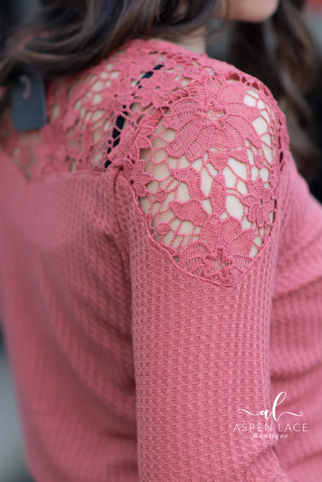 Sandy Lace Top (Rose Wood)