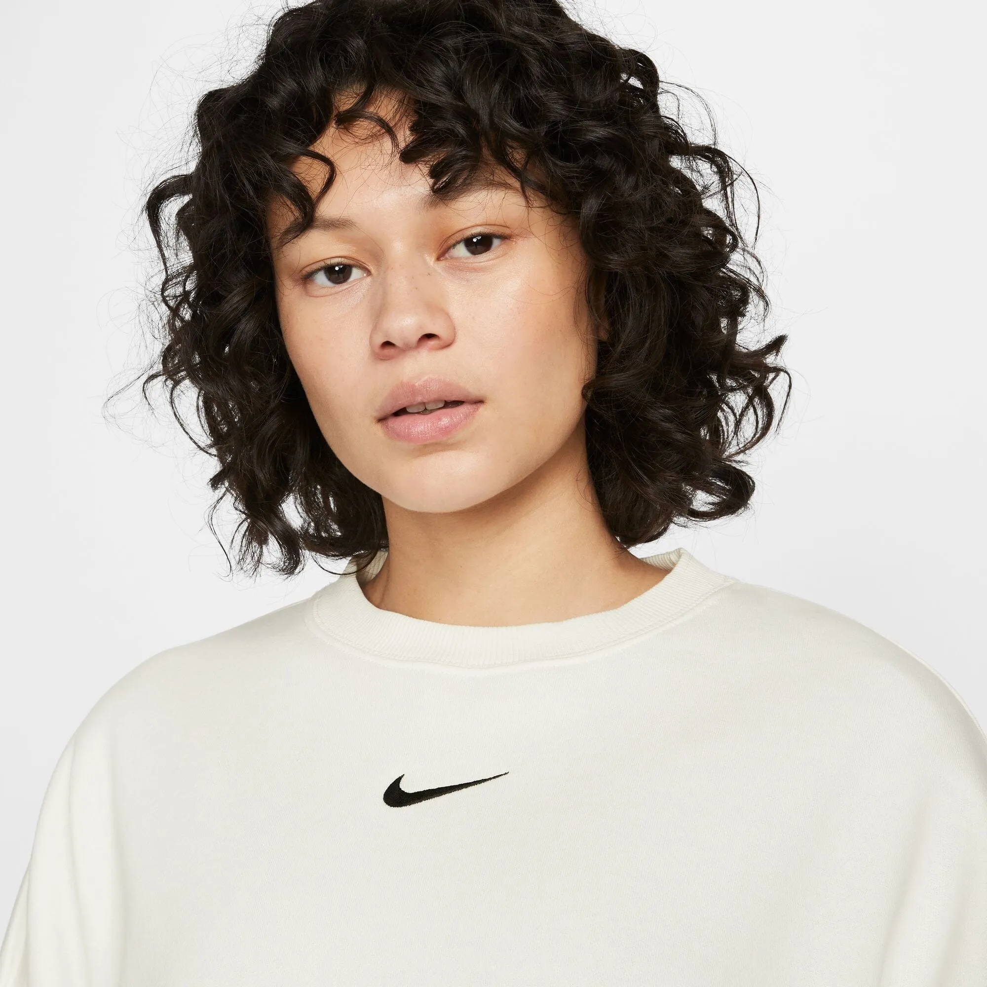 Women's Over-Oversized Crew-Neck Sweatshirt (DQ5761-133)